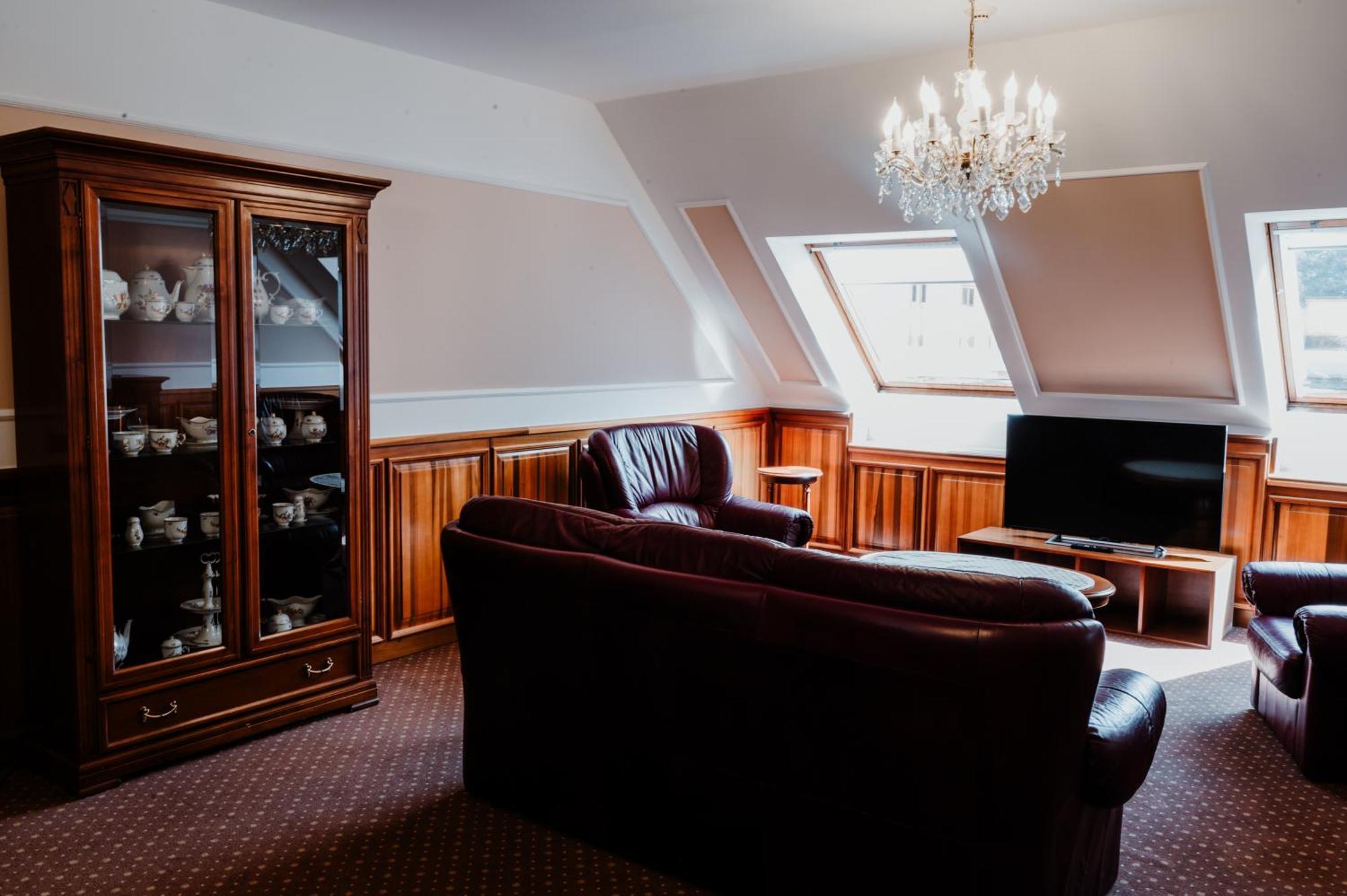 Kastelyhotel Sasvar Resort Parádsasvár 외부 사진
