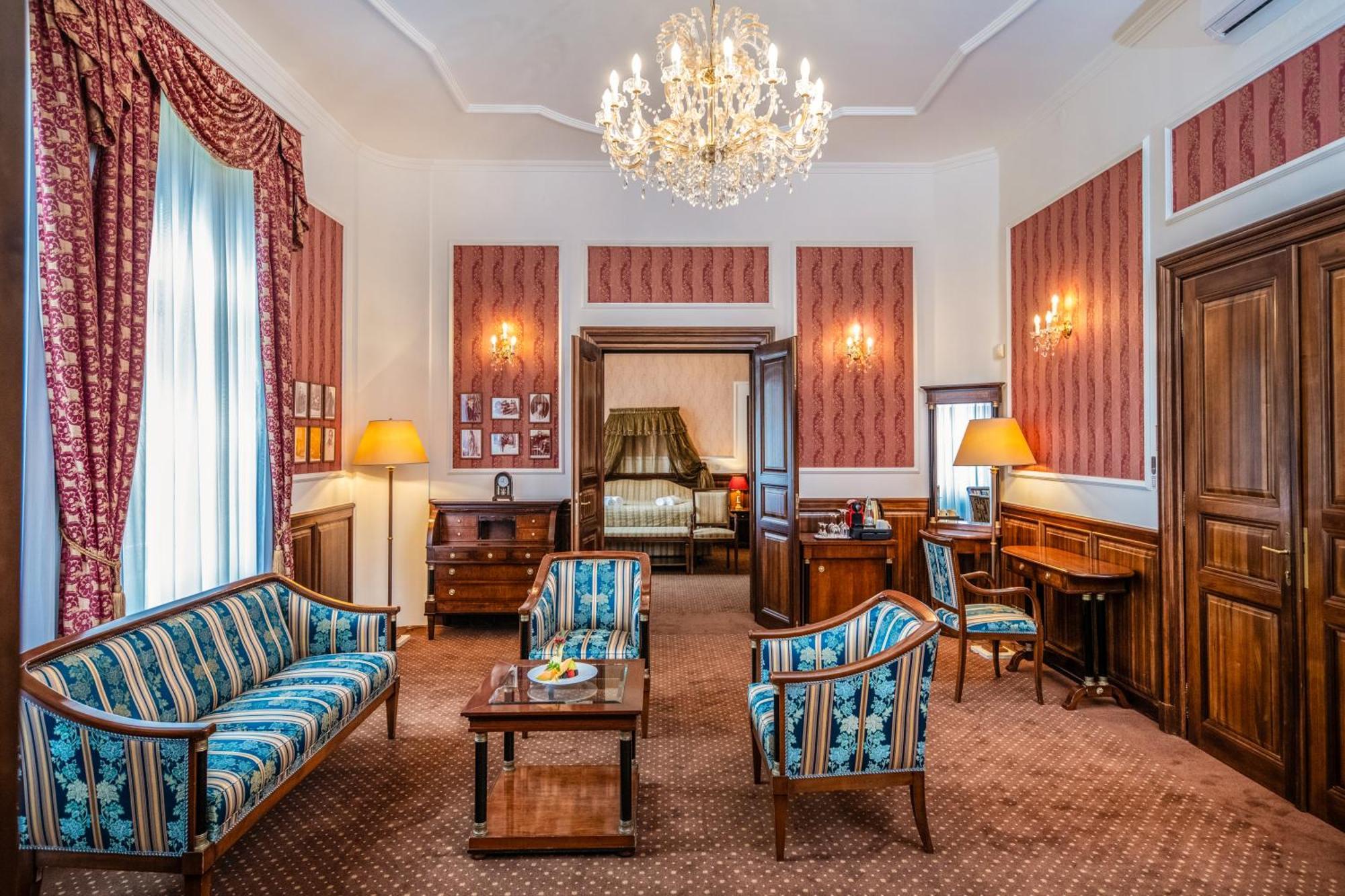Kastelyhotel Sasvar Resort Parádsasvár 외부 사진