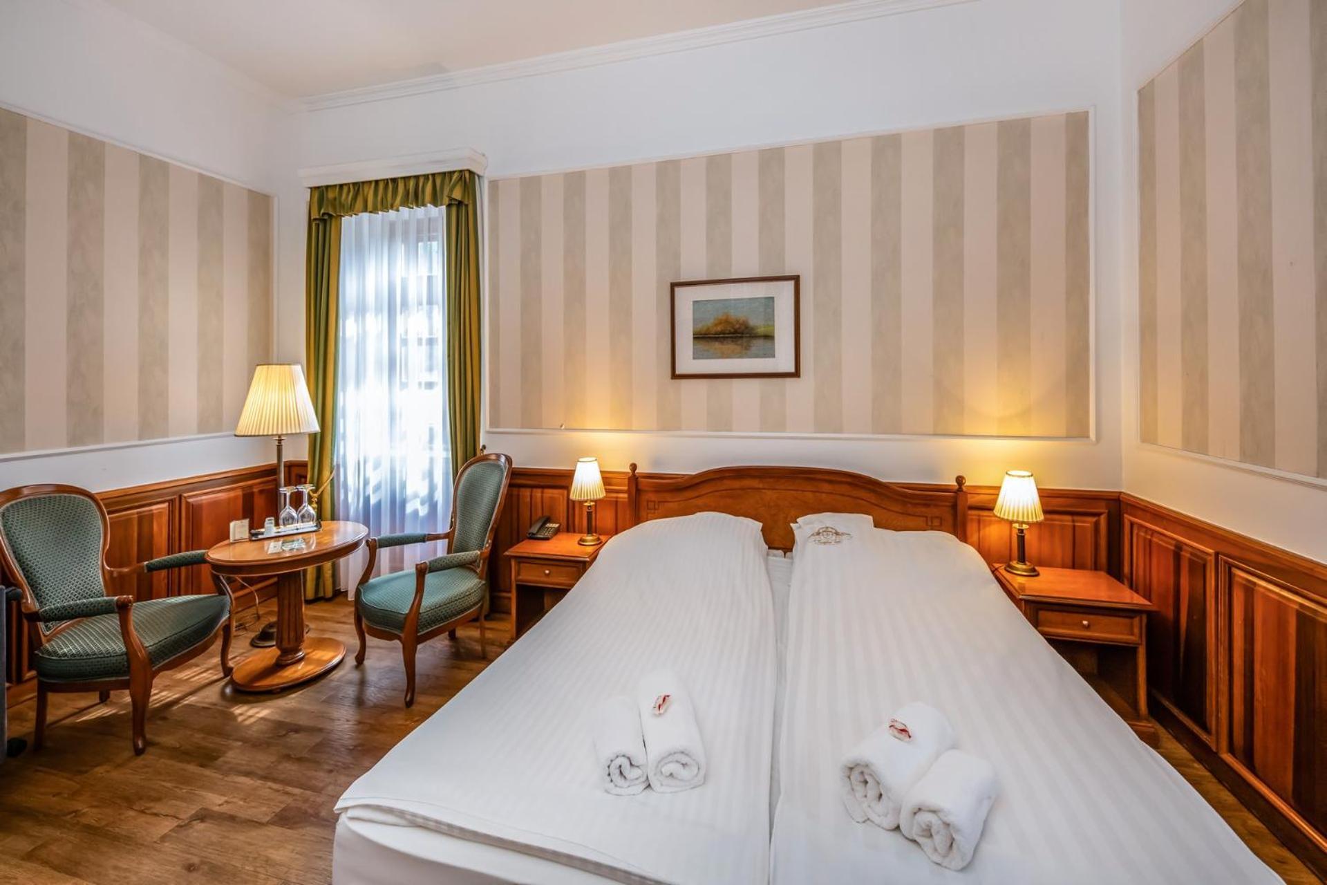 Kastelyhotel Sasvar Resort Parádsasvár 외부 사진